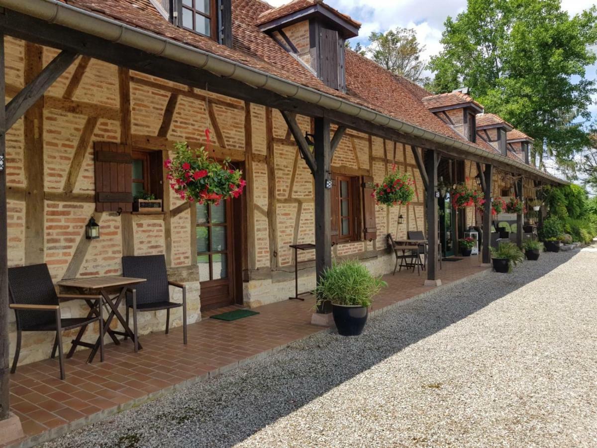Bed and Breakfast Le Venay Frontenaud Exterior foto